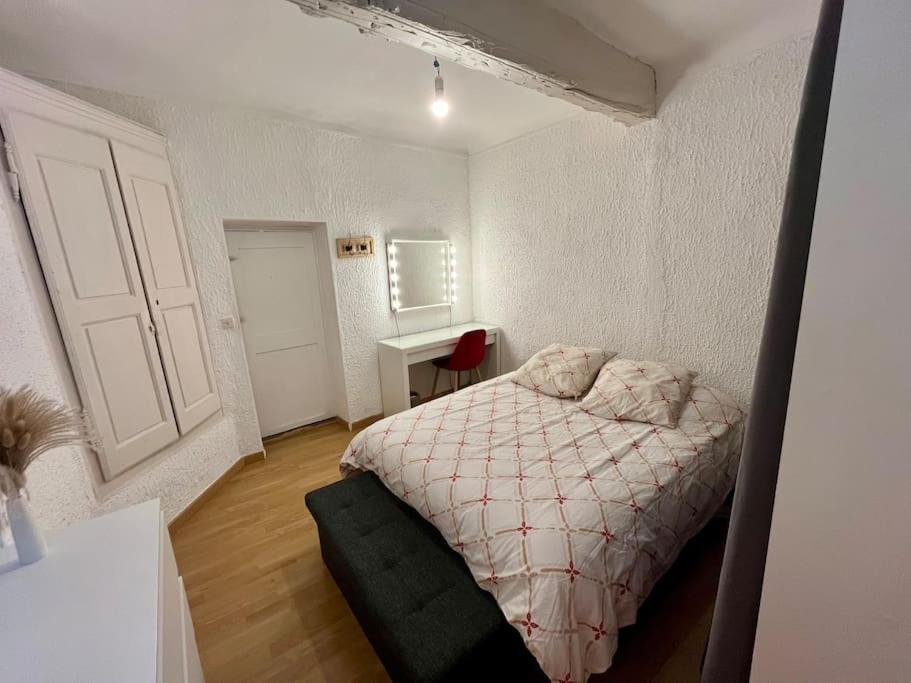 Charmant Appartement 2 Pieces En Plein Centre Ville Historique Aix-en-Provence Exterior foto