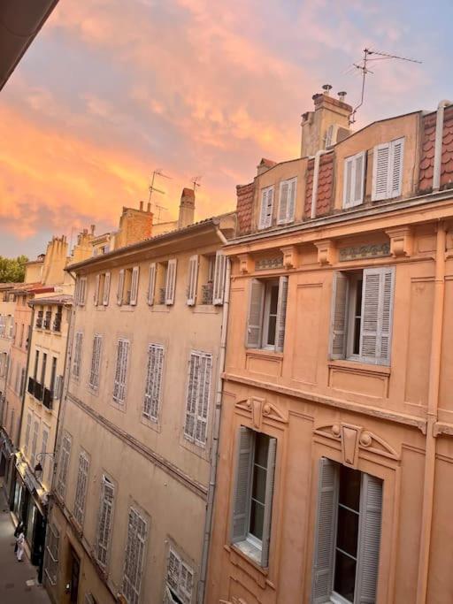 Charmant Appartement 2 Pieces En Plein Centre Ville Historique Aix-en-Provence Exterior foto